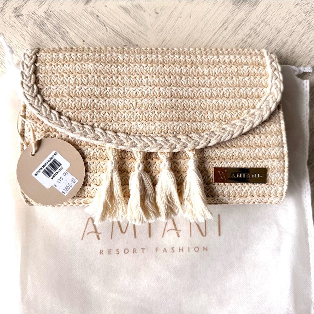 Amiani Resort Fashion Clutch - Natural Cream